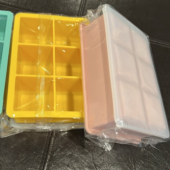 3 Pcs Large Ice Cube Molds Silicone Ice Cube Trays with Lid Easy Release - Picture 5 of 12